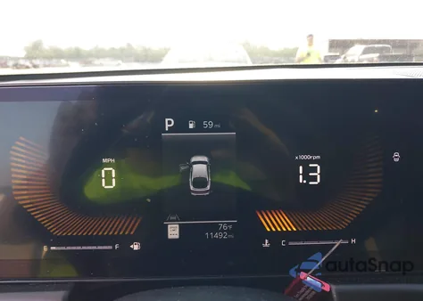 2025 Kia K5 Gt-Line z USA, uszkodzony, nr VIN KNAG64J76S5275763